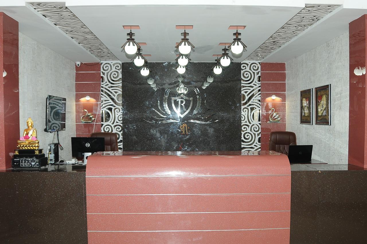 Hotel Rajahamsa Anantapur Eksteriør bilde